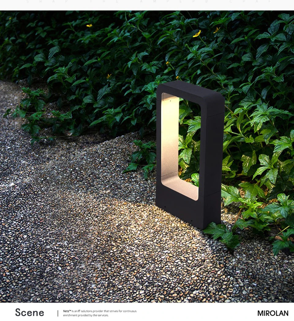 Outdoor iP65 waterproof LED lawn light. Suitable for parks, courtyards, gardens, and squares. Aluminum landscape light.