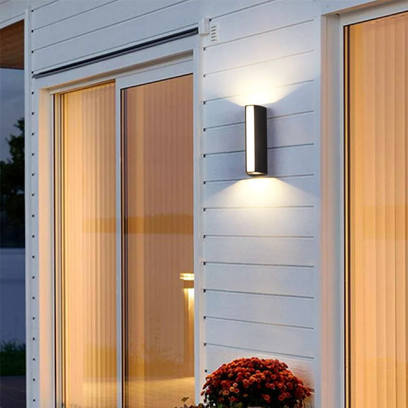 Modern LED Wall Light Outdoor IP65 Waterproof Aluminum Black Wall Lamps Porch Garden Villa Lamps 4W 110V 220V Sconce Luminaire