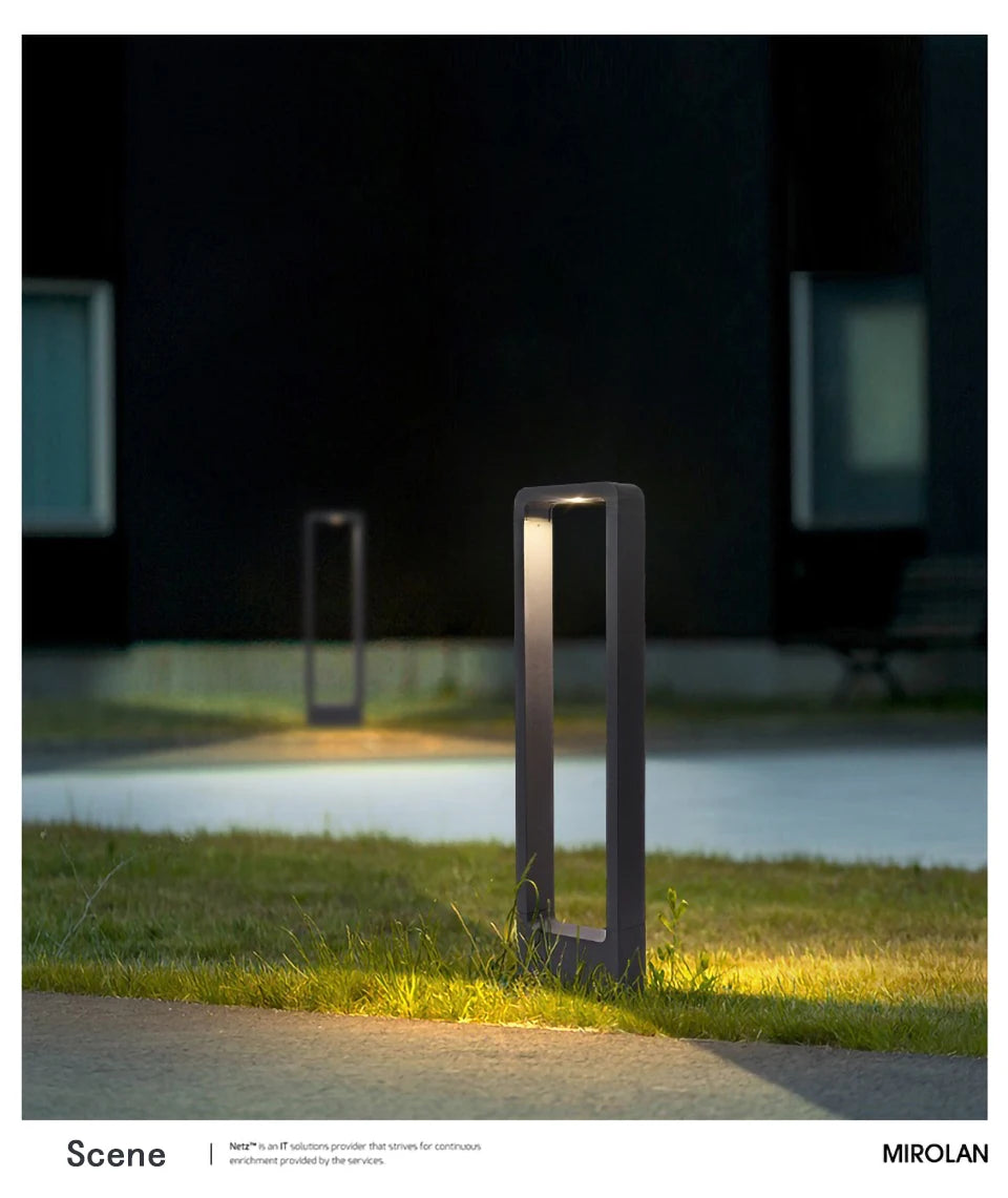 Outdoor iP65 waterproof LED lawn light. Suitable for parks, courtyards, gardens, and squares. Aluminum landscape light.
